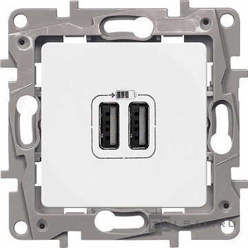 Розетка 2xUSB ETIKA, белый 672294 Legrand