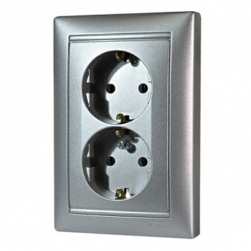 Розетка двухместная VALENA CLASSIC, скрытый монтаж, с заземлением, алюминий 770100 Legrand