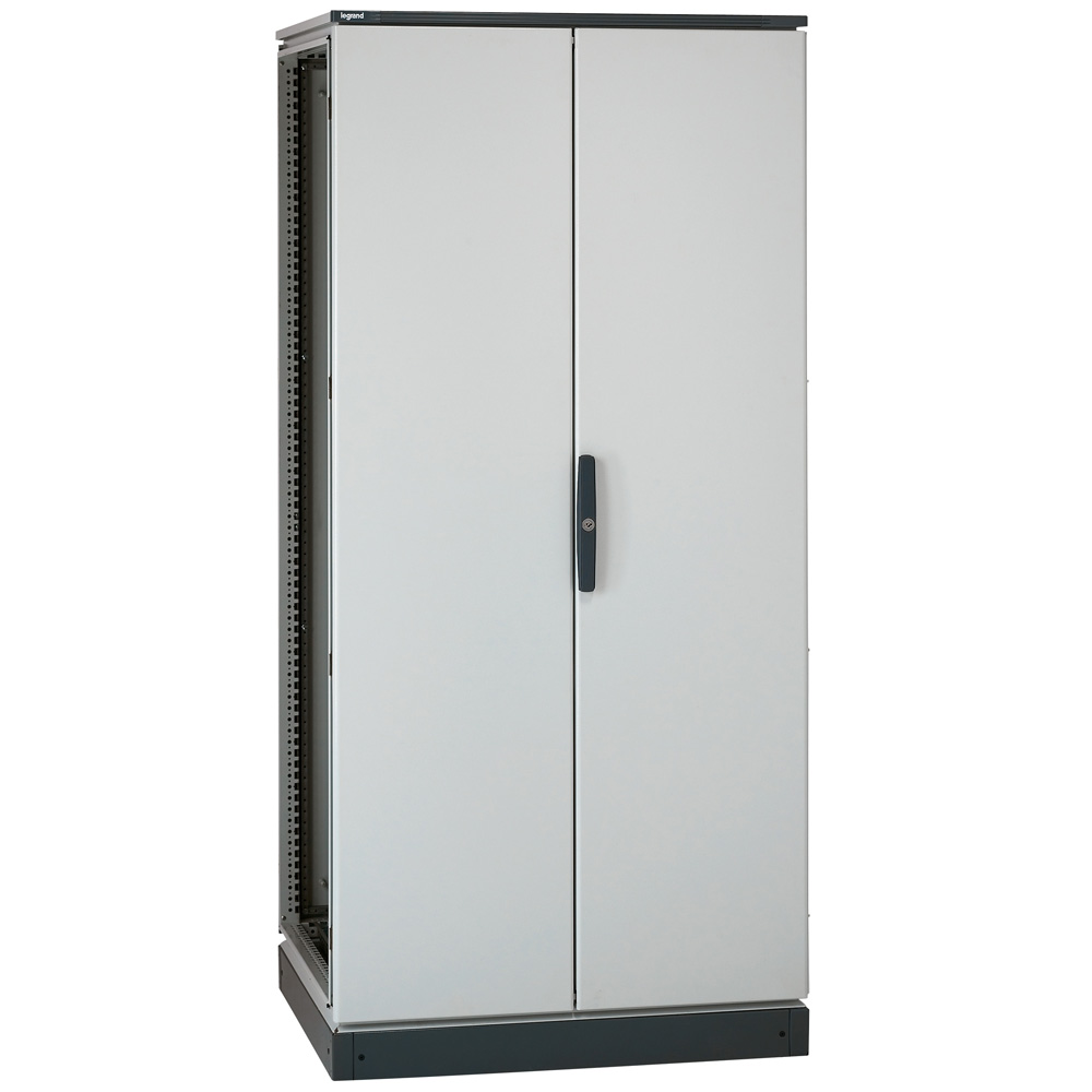 Шкаф Altis сборный металлический - IP 55 - IK 10 - RAL 7035 - 1800x1000x400 мм - 2 двери 047206 Legrand