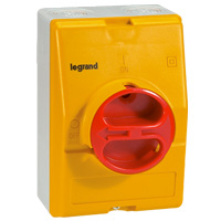 Дистанционный выключатель - 3П + размыкающий контакт - 25 A 022188 Legrand