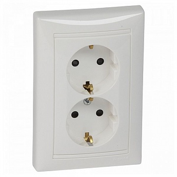 Розетка двухместная VALENA DIY, скрытый монтаж, с заземлением, белый 694282 Legrand
