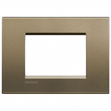 Рамка 3 модуля LIVING LIGHT, коричневый шелк LNA4803SQ Bticino