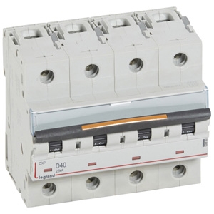 Выключатель автоматический четырехполюсный DX3 40А D 25кА (6 мод) 409850 Legrand