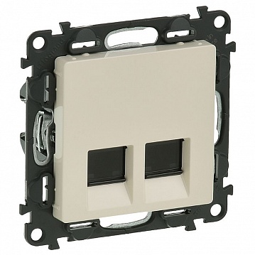 Розетка компьютерная 2xRJ45 Cat.5 VALENA LIFE, слоновая кость 753541 Legrand