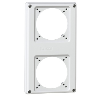Лицевая панель - P17 Tempra Pro - 220x125 - 2 розетки 16 A 057713 Legrand