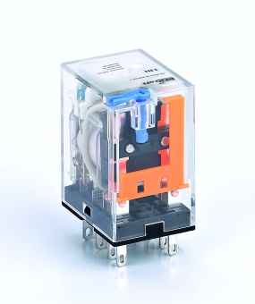 Промежуточное реле 3 конт. с LED инд. 5А 110В AC ПР-102 23881DEK DEKraft